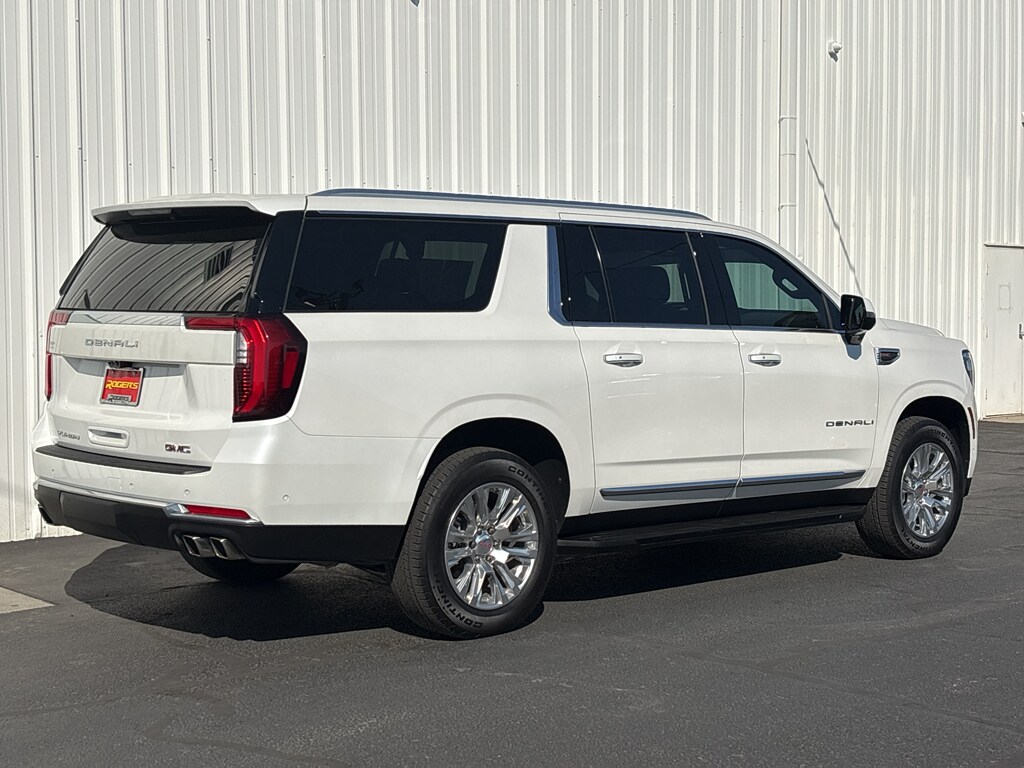 2025 Gmc Yukon XL Denali photo 4