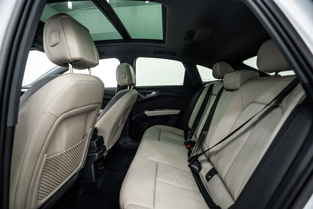 2024 Audi Q4 Sportback E-tron 50 Premium Plus photo 15
