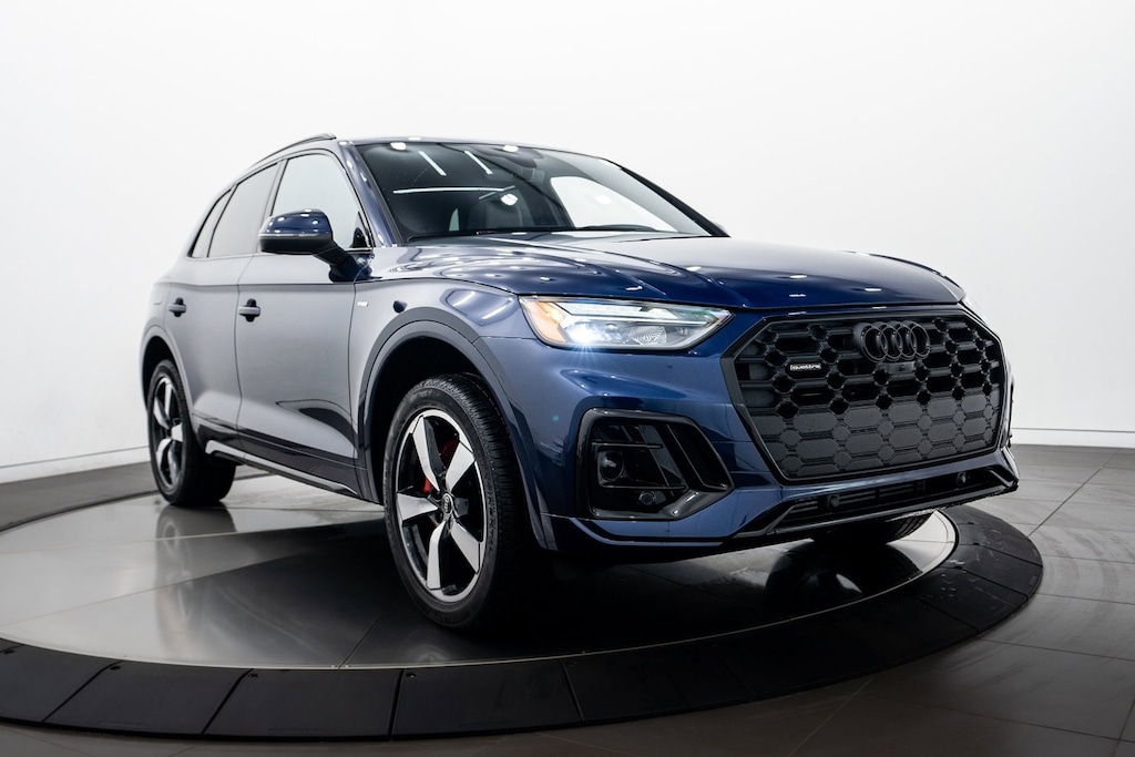 2024 Audi Q5 45 S line Premium Plus photo 2