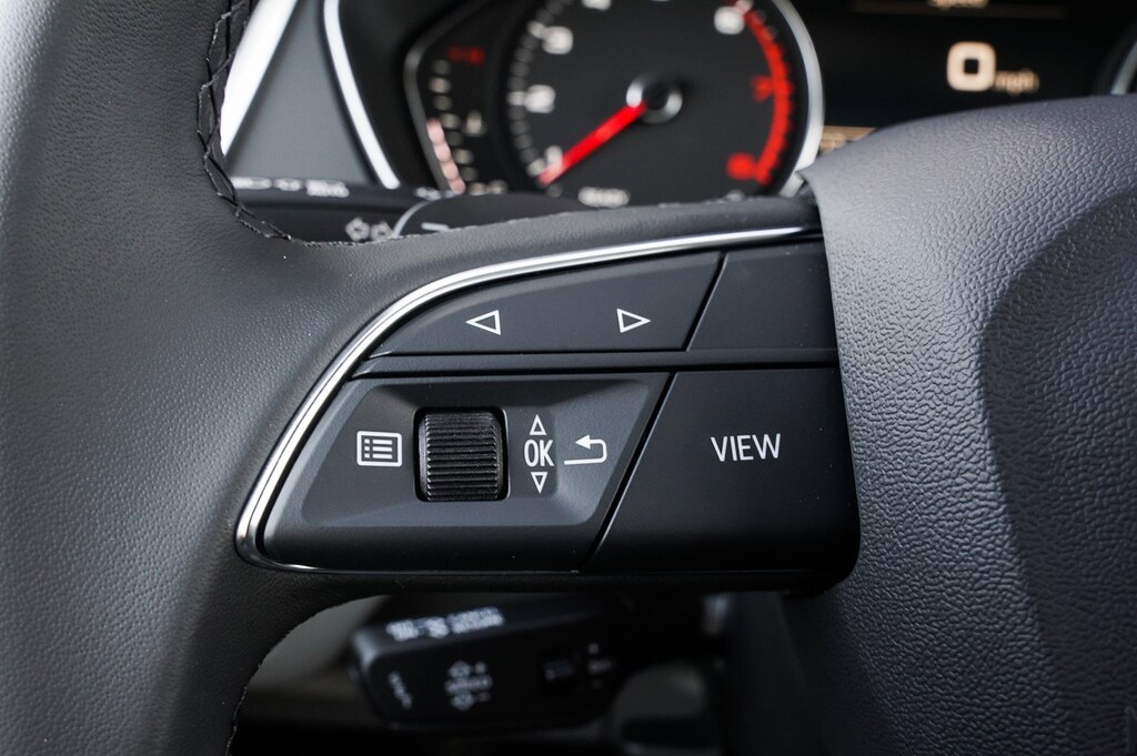 2024 Audi Q5 40 Premium photo 14