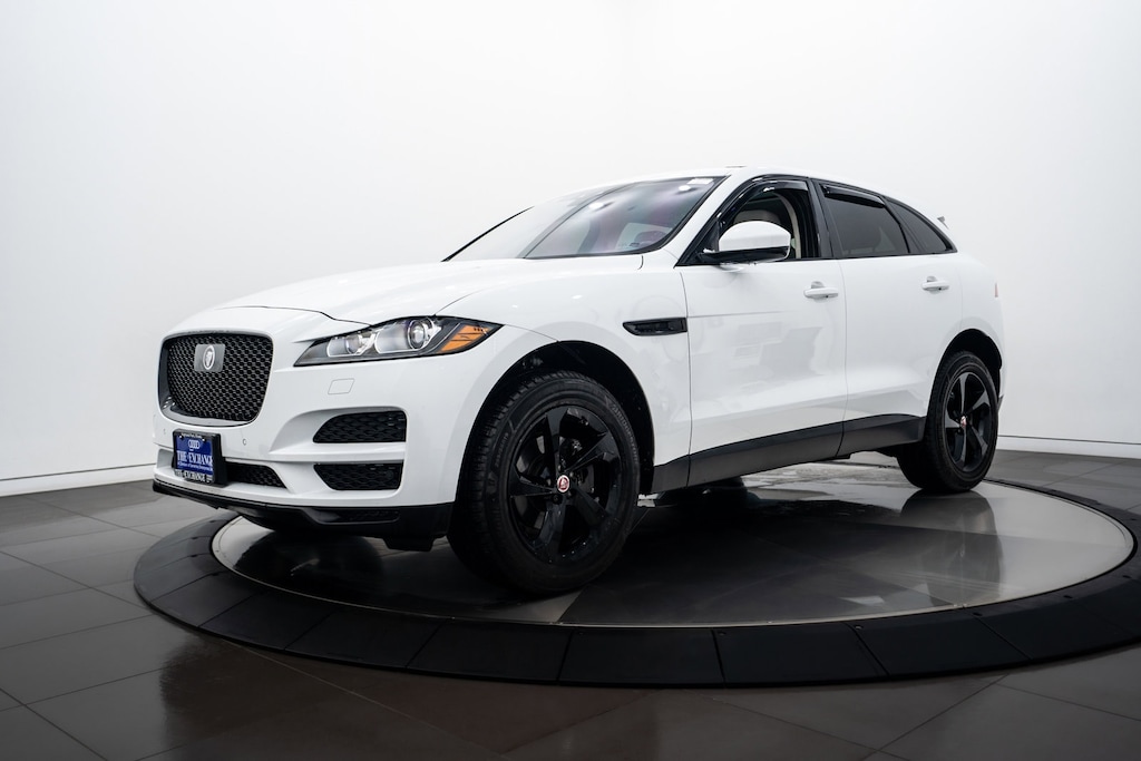 2019 Jaguar F-PACE Prestige photo 6