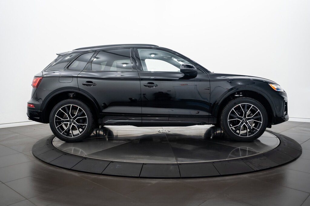 2024 Audi SQ5 Premium Plus photo 3