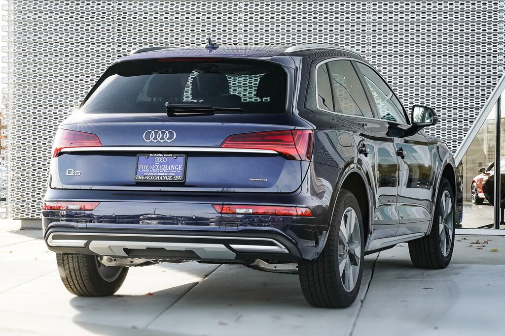 2024 Audi Q5 40 Premium photo 3