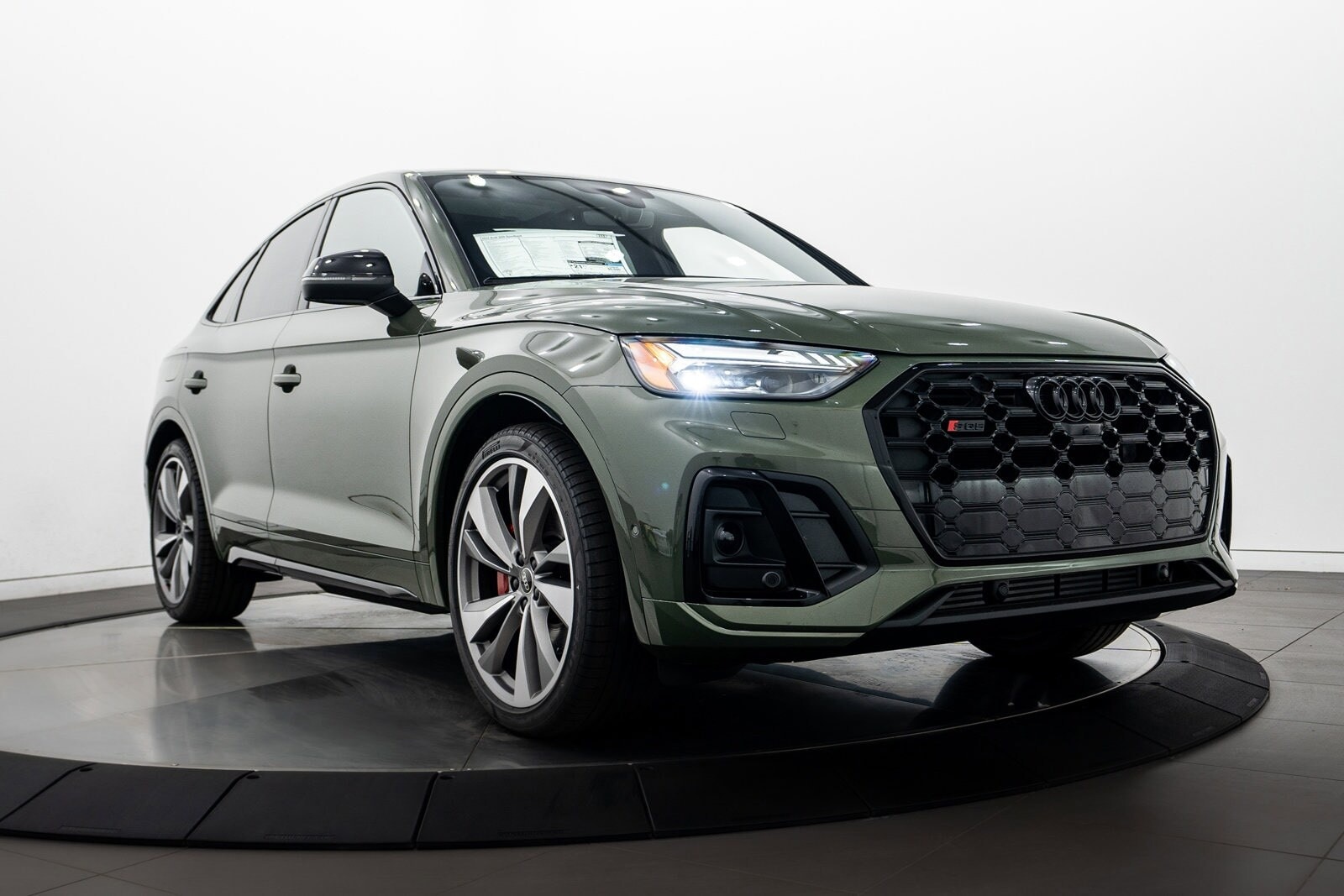 2024 Audi SQ5 Sportback Prestige's photo