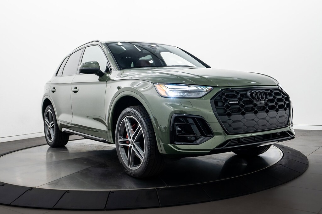 2024 Audi Q5 55 S line Prestige photo 2