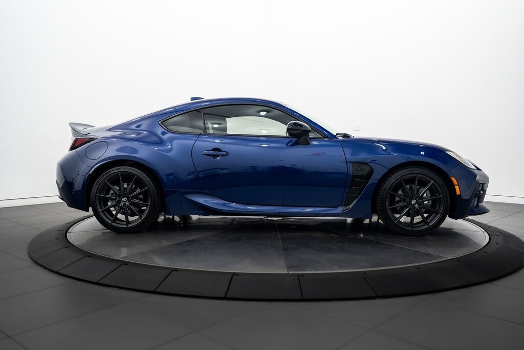 2022 Toyota GR86 Premium photo 3