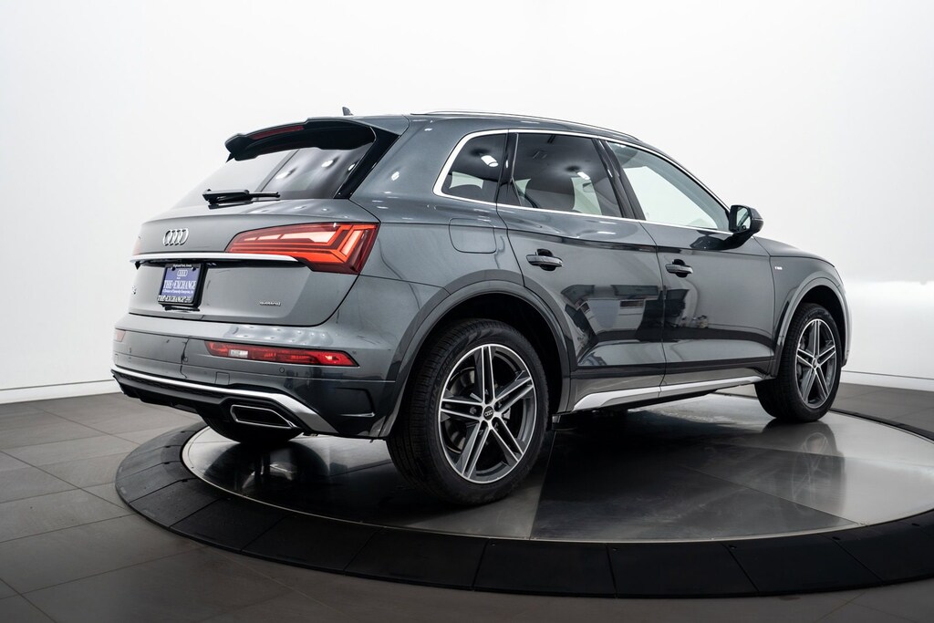 2024 Audi Q5 55 S line Premium Plus photo 4