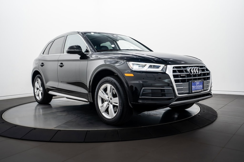 2018 Audi Q5 Premium Plus photo 2