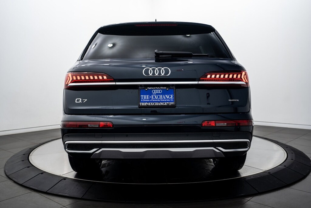 2024 Audi Q7 45 Premium Plus photo 16