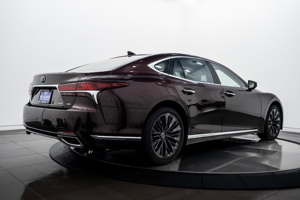 2020 Lexus LS 500 photo 4