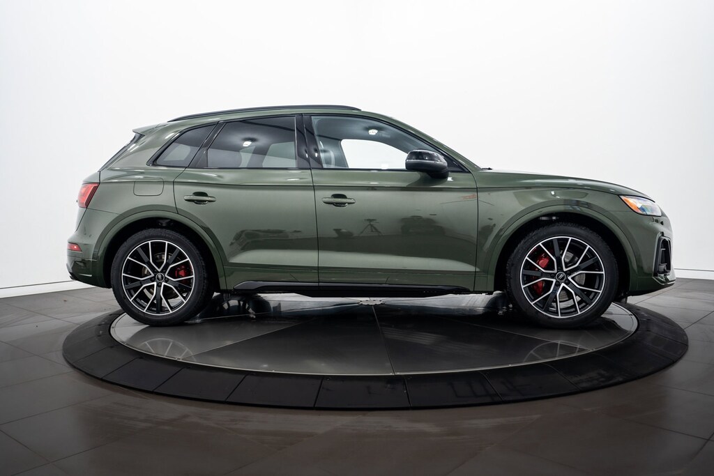 2024 Audi SQ5 Premium Plus photo 3