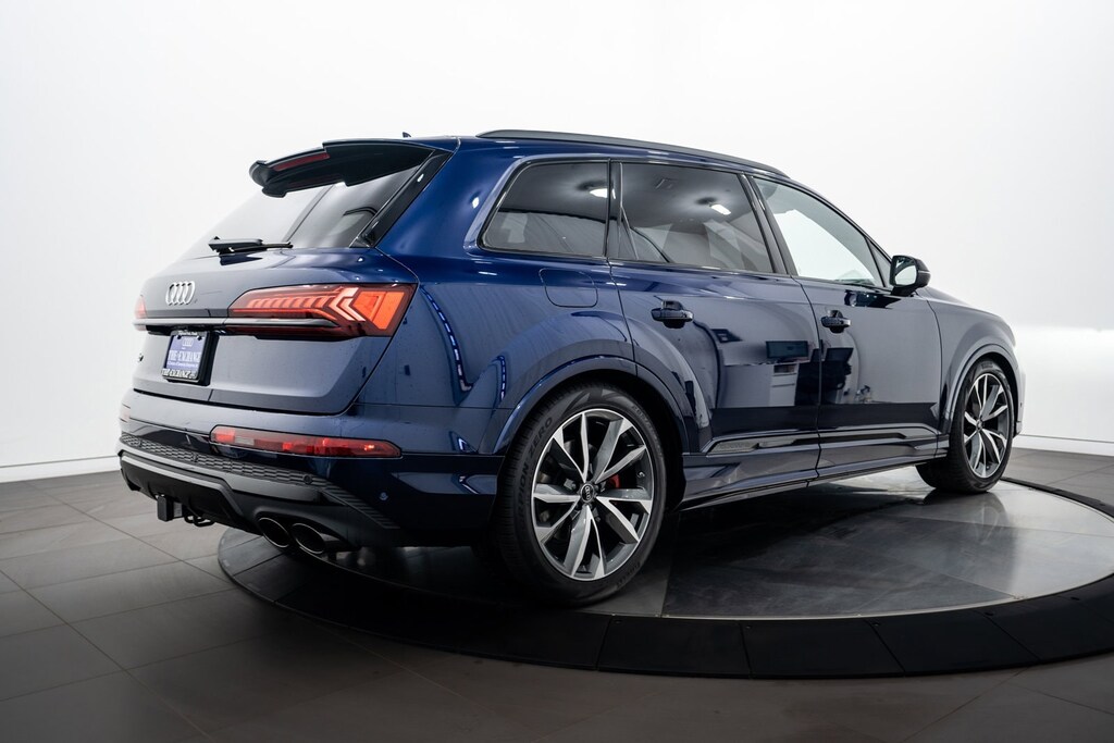 2024 Audi SQ7 Prestige photo 4