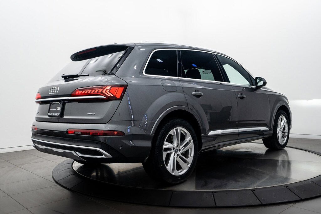 2020 Audi Q7 Premium Plus photo 4