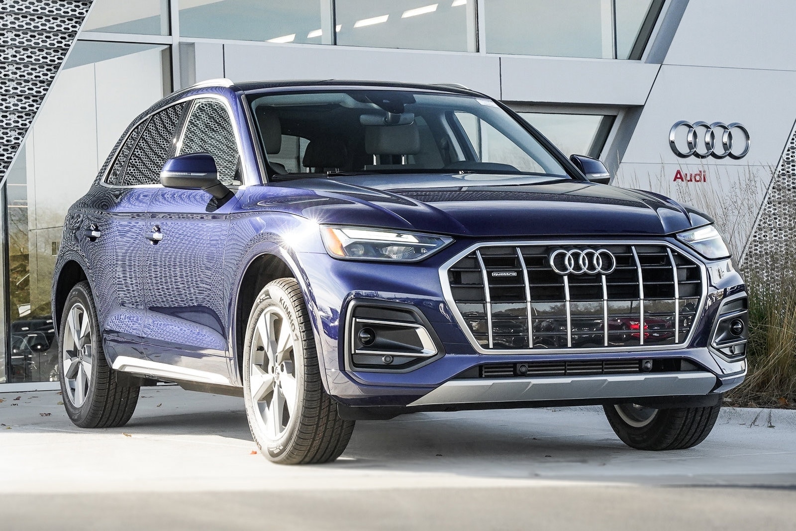 2024 Audi Q5 Premium's photo