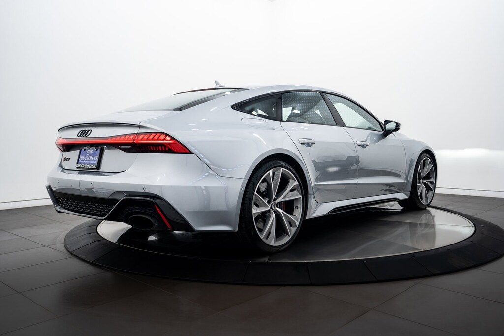 2021 Audi RS 7 photo 4
