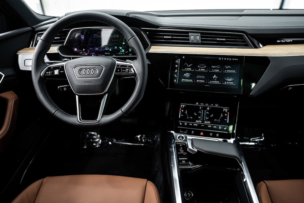2024 Audi Q8 E-tron line Premium Plus photo 9