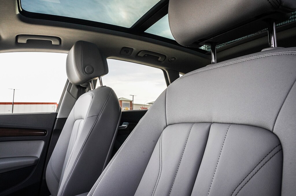 2024 Audi Q5 40 Premium photo 10