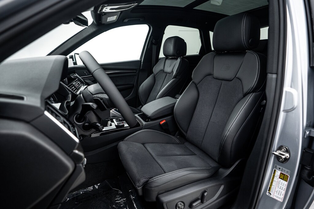 2024 Audi SQ5 Premium photo 11