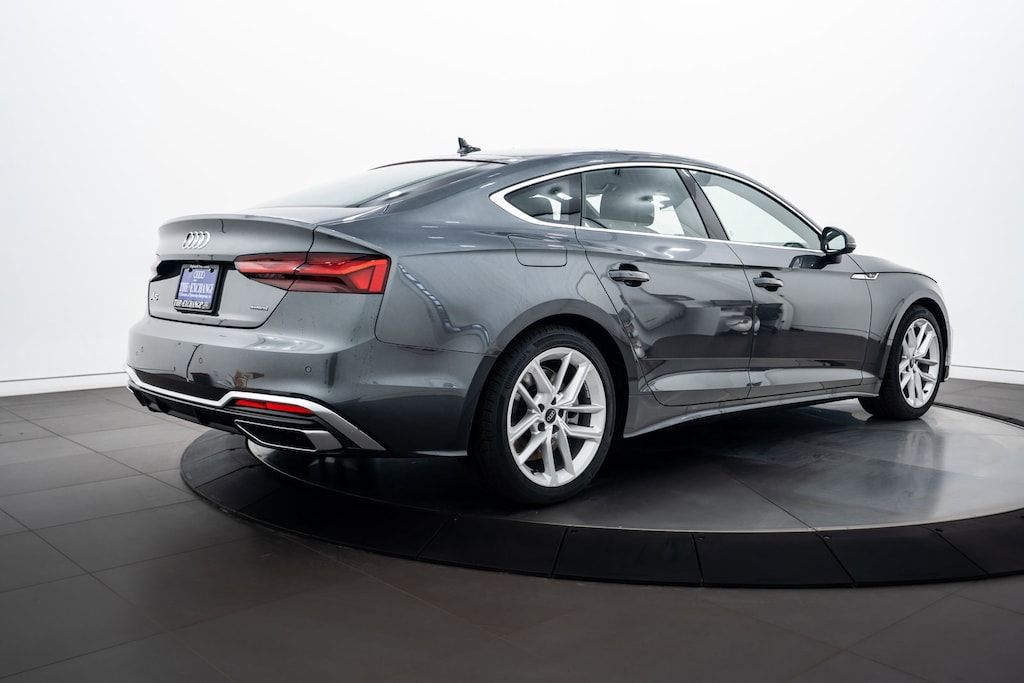 2024 Audi A5 45 S line Premium Plus photo 4