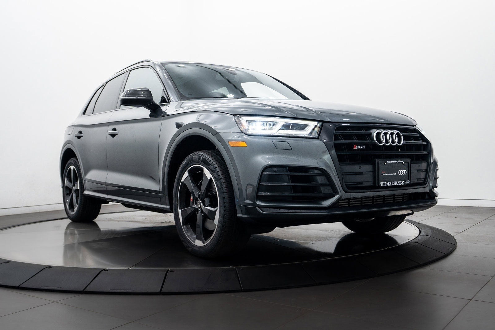 2020 Audi SQ5 Premium Plus's photo