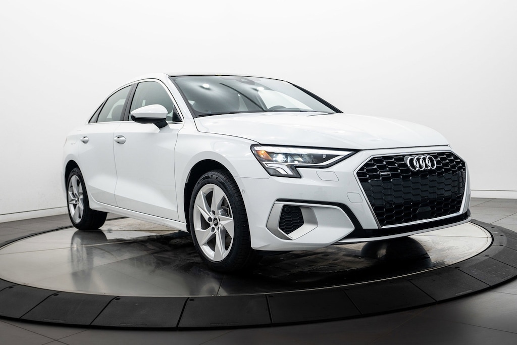 2024 Audi A3 40 Premium Plus photo 2