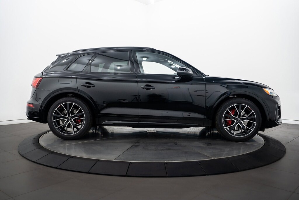 2024 Audi SQ5 Prestige photo 3
