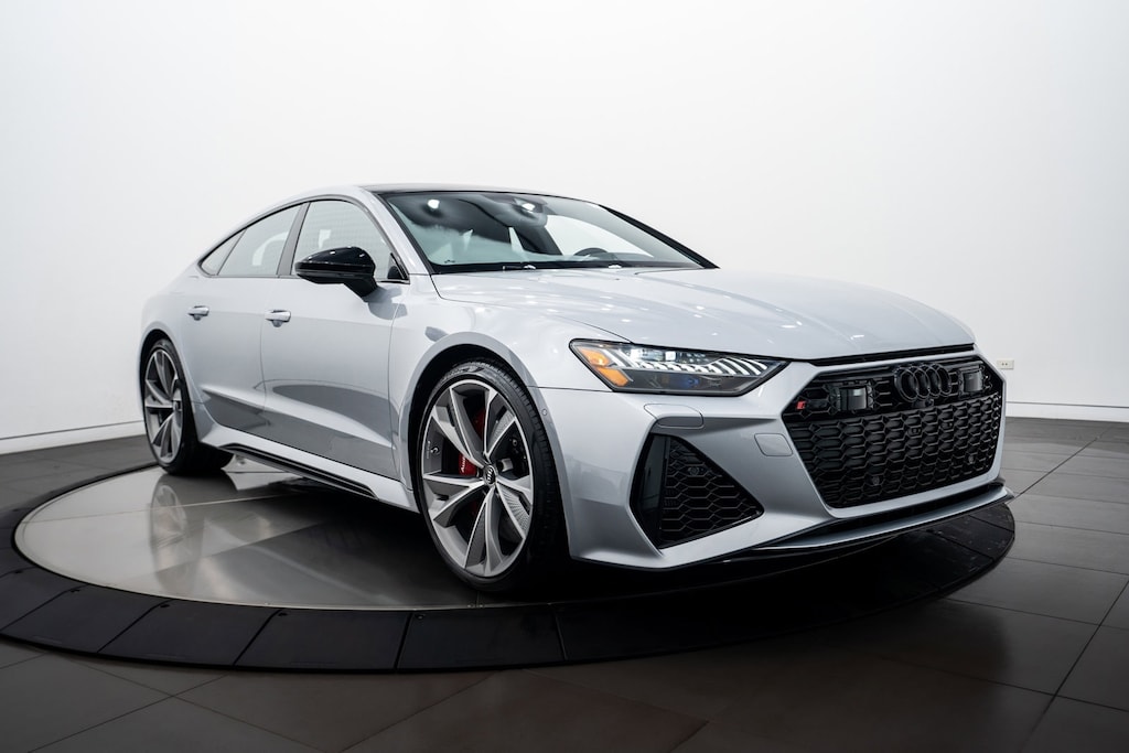 2021 Audi RS 7 photo 2