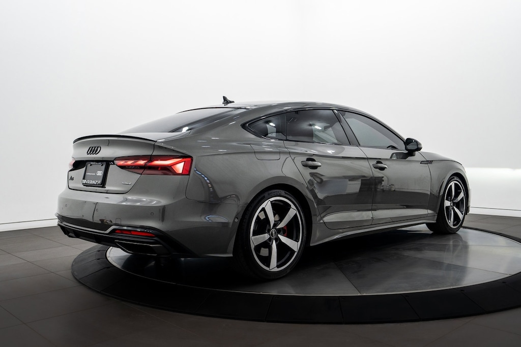 2023 Audi A5 S line Quattro Prestige photo 4