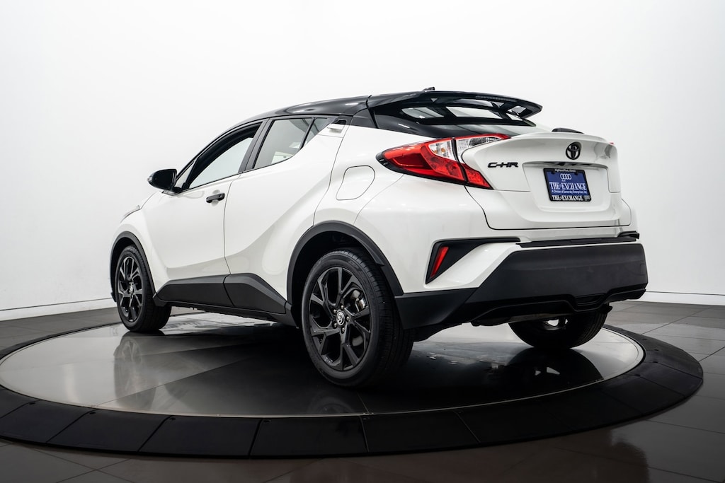 2021 Toyota C-HR Nightshade Edition photo 5