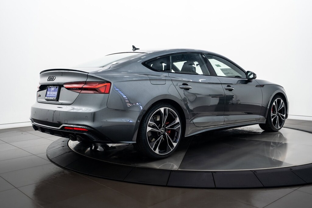 2024 Audi S5 Prestige photo 4