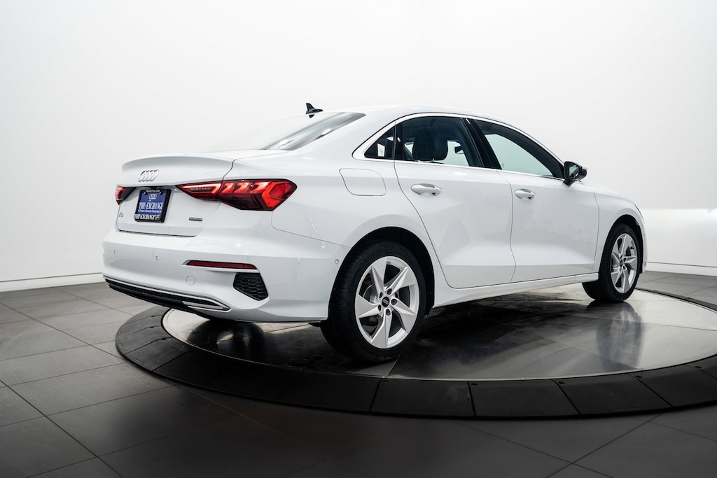 2024 Audi A3 40 Premium Plus photo 4