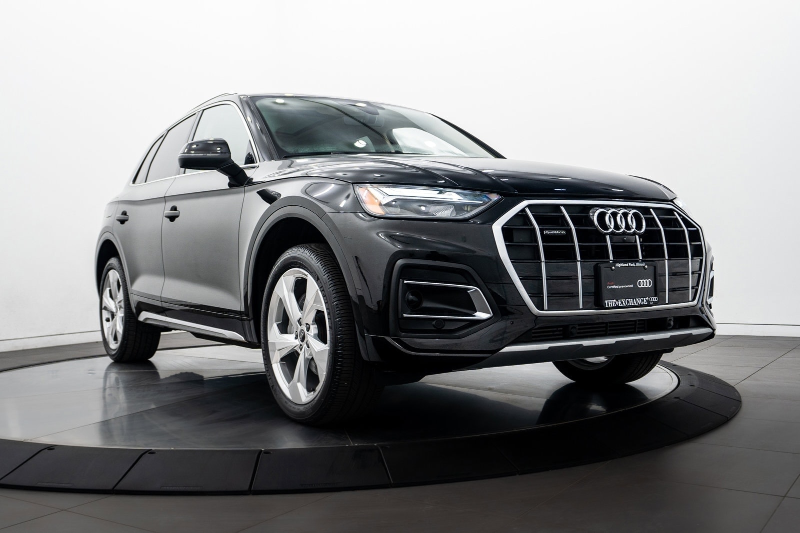 2021 Audi Q5 Premium Plus's photo