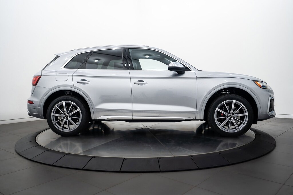 2024 Audi SQ5 Premium photo 3