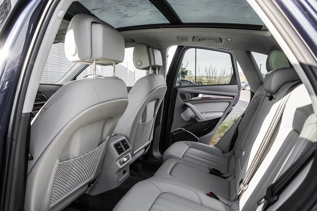 2024 Audi Q5 40 Premium photo 19