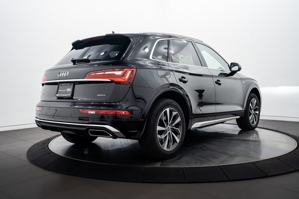 2023 Audi Q5 45 S line Premium photo 4