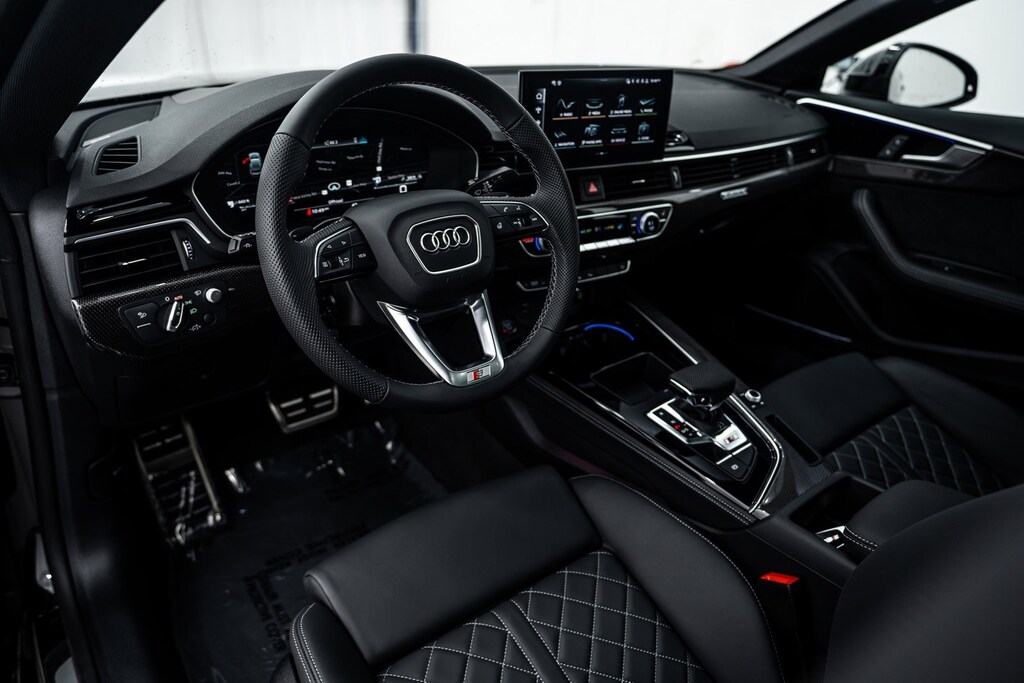 2024 Audi S5 Prestige photo 9