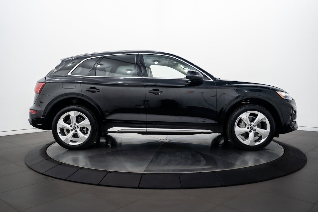 2021 Audi Q5 Premium Plus photo 3