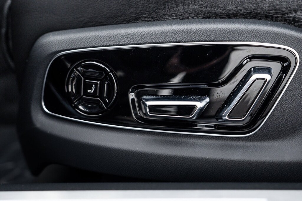 2024 Audi A8 L 55 photo 15