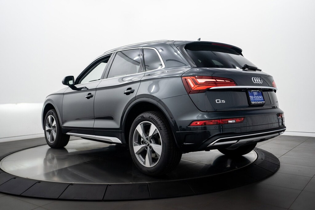 2024 Audi Q5 40 Premium Plus photo 4