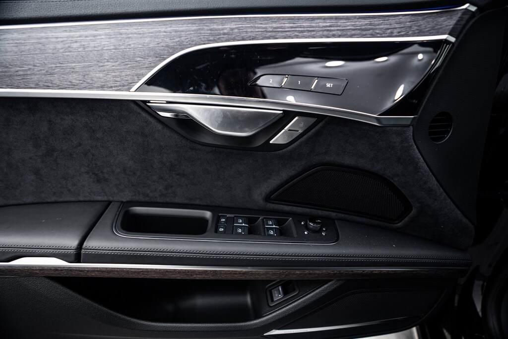 2024 Audi A8 L 55 photo 13