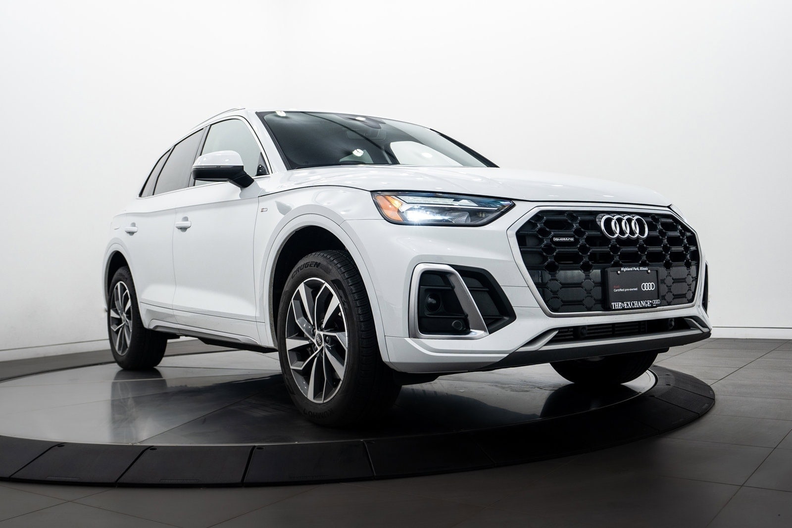 2023 Audi Q5 Premium's photo