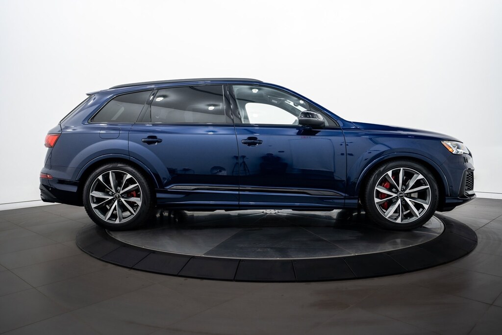 2024 Audi SQ7 Prestige photo 3