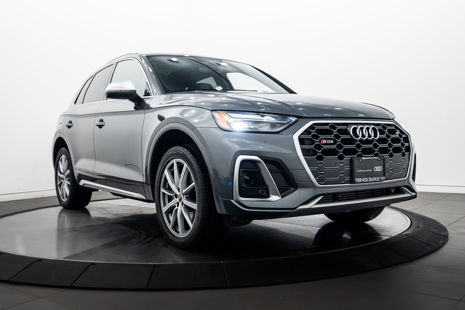 2021 Audi SQ5 Premium's photo