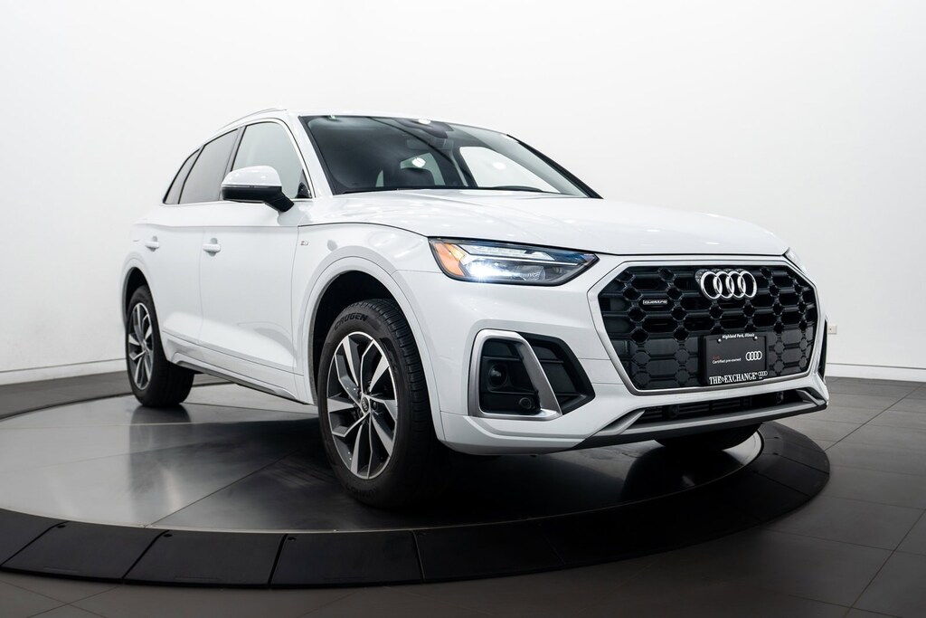 2023 Audi Q5 S line Premium photo 2