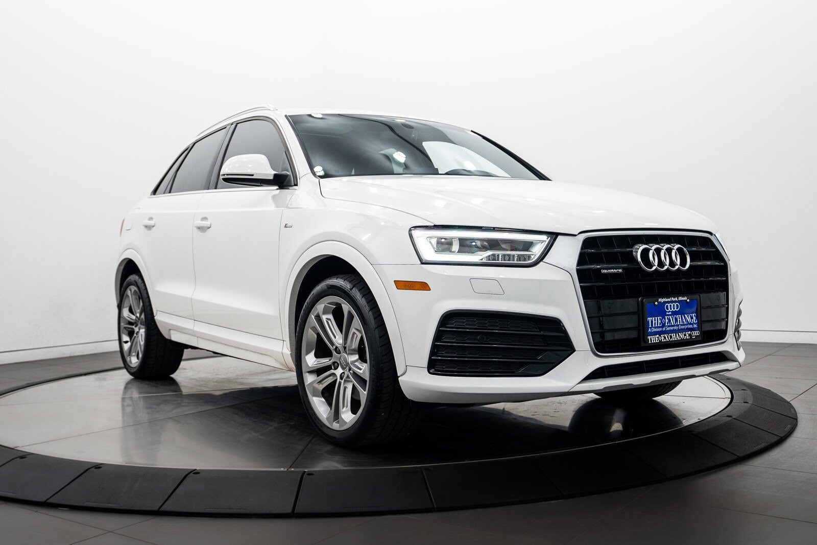 2018 Audi Q3 Premium Plus's photo