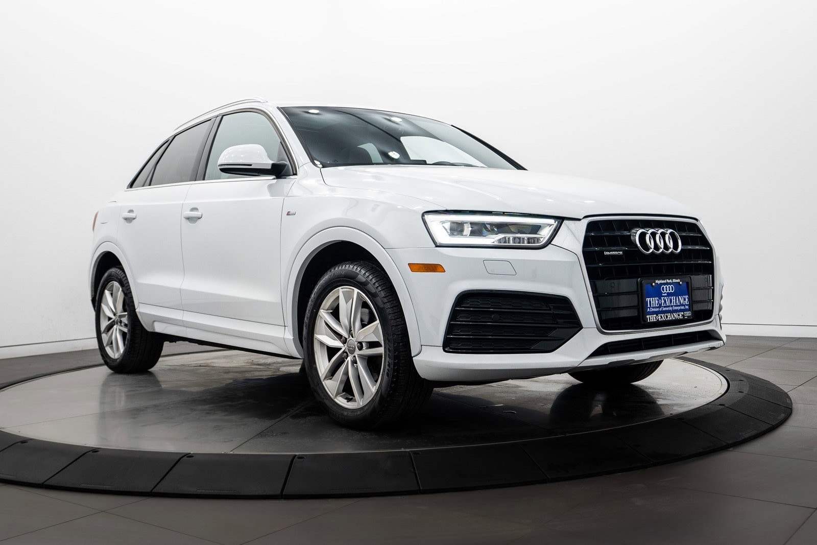 2018 Audi Q3 Premium Plus's photo