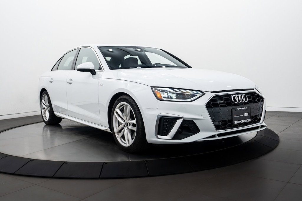 2021 Audi A4 S line Premium Plus photo 2