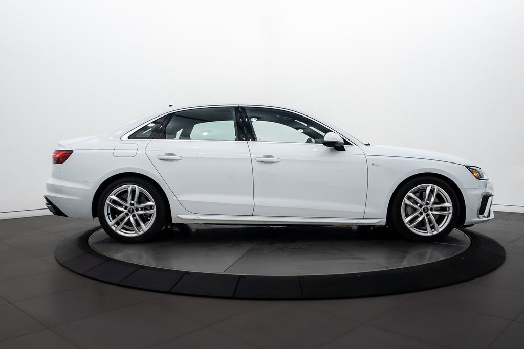 2021 Audi A4 S line Premium Plus photo 3