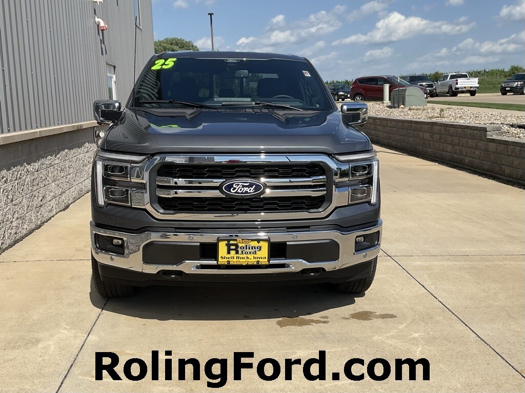 2025 Ford F-150 Lariat photo 4
