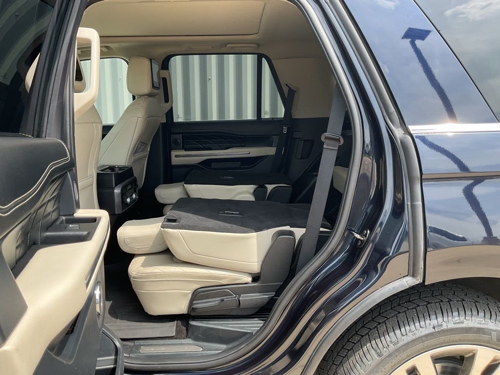 2021 Ford Expedition Platinum - Photo 12